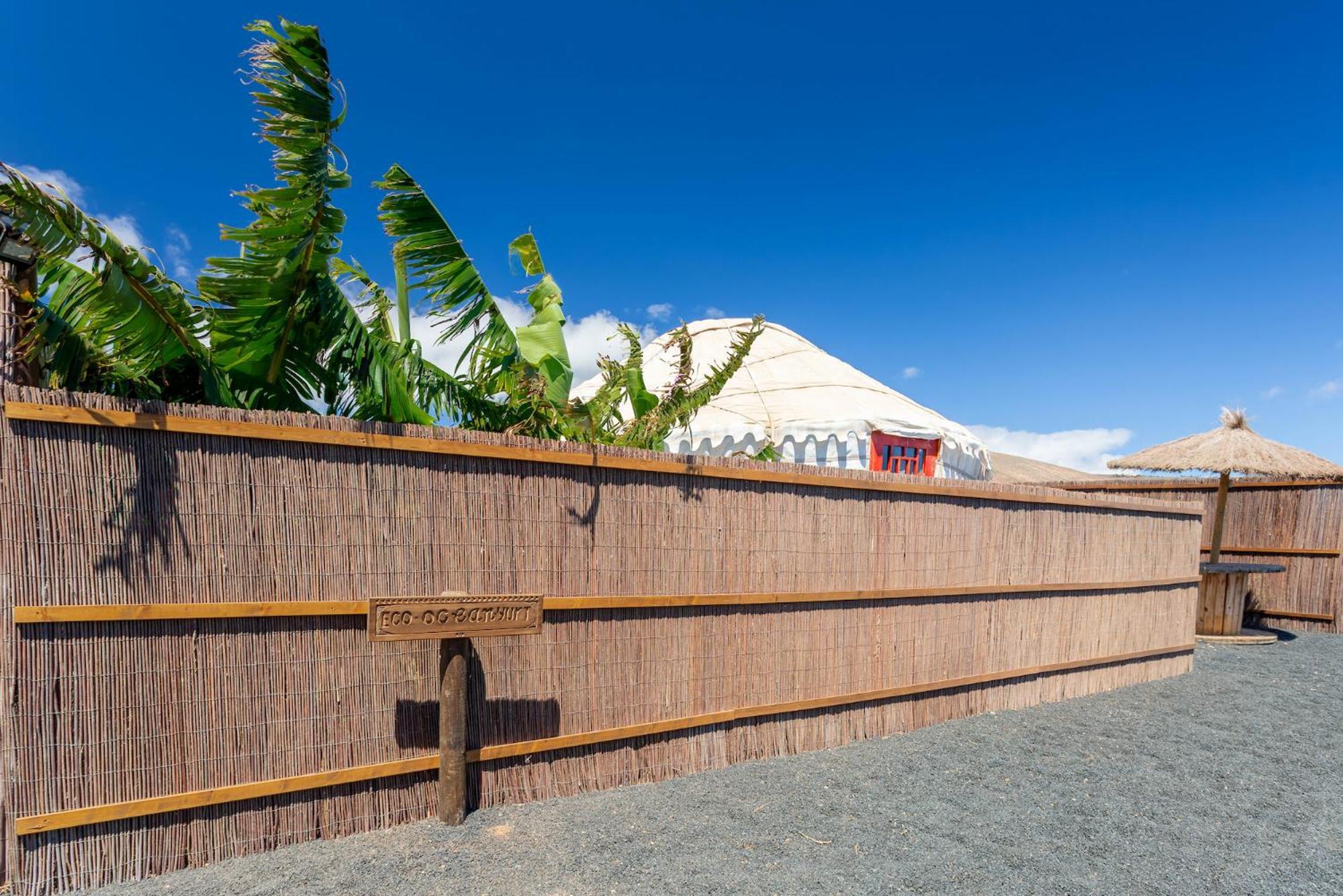 Finca De Arrieta Village - Yurts And Stone Cottages - Shared Pool - Walking Distance To Arrieta Beach - Off Grid Tabayesco Εξωτερικό φωτογραφία