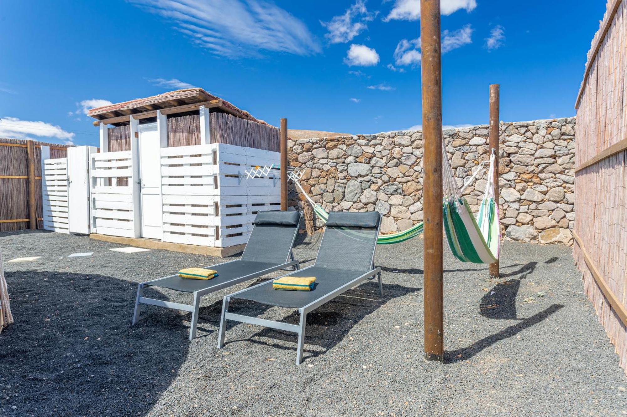 Finca De Arrieta Village - Yurts And Stone Cottages - Shared Pool - Walking Distance To Arrieta Beach - Off Grid Tabayesco Εξωτερικό φωτογραφία