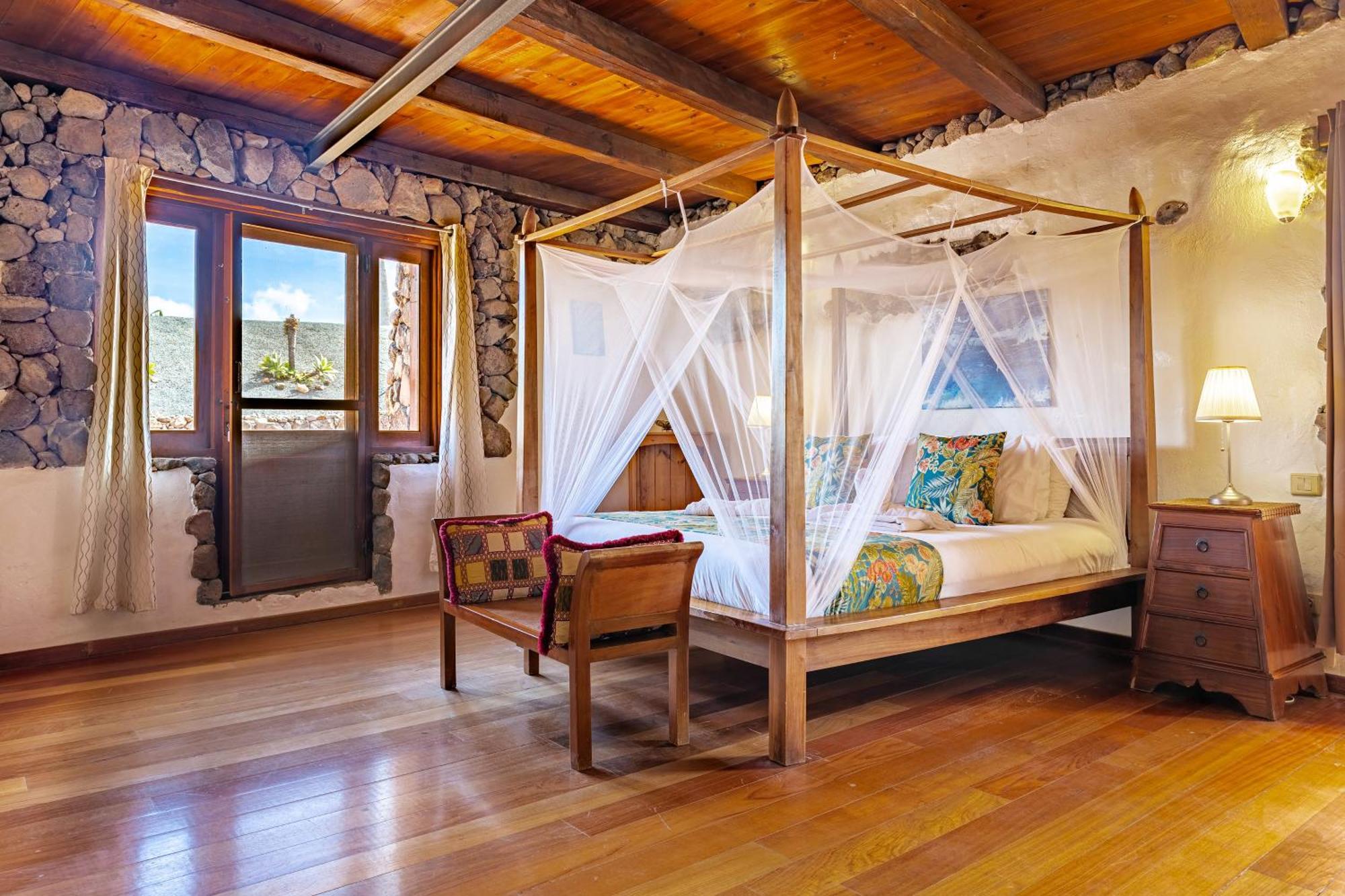 Finca De Arrieta Village - Yurts And Stone Cottages - Shared Pool - Walking Distance To Arrieta Beach - Eco Friendly Tabayesco Εξωτερικό φωτογραφία