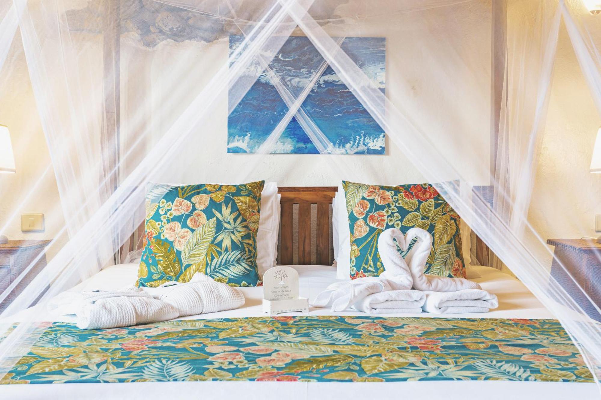Finca De Arrieta Village - Yurts And Stone Cottages - Shared Pool - Walking Distance To Arrieta Beach - Eco Friendly Tabayesco Εξωτερικό φωτογραφία