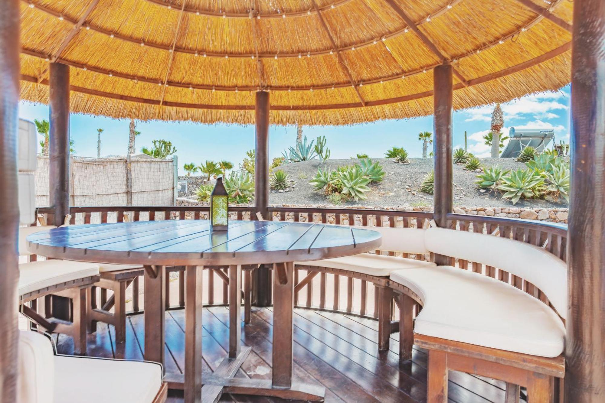 Finca De Arrieta Village - Yurts And Stone Cottages - Shared Pool - Walking Distance To Arrieta Beach - Eco Friendly Tabayesco Εξωτερικό φωτογραφία